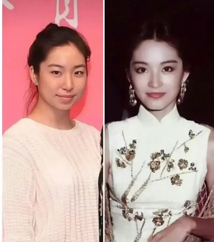 谁说这娘俩长的不像了？一看发际线就知道是亲生的[呲牙]