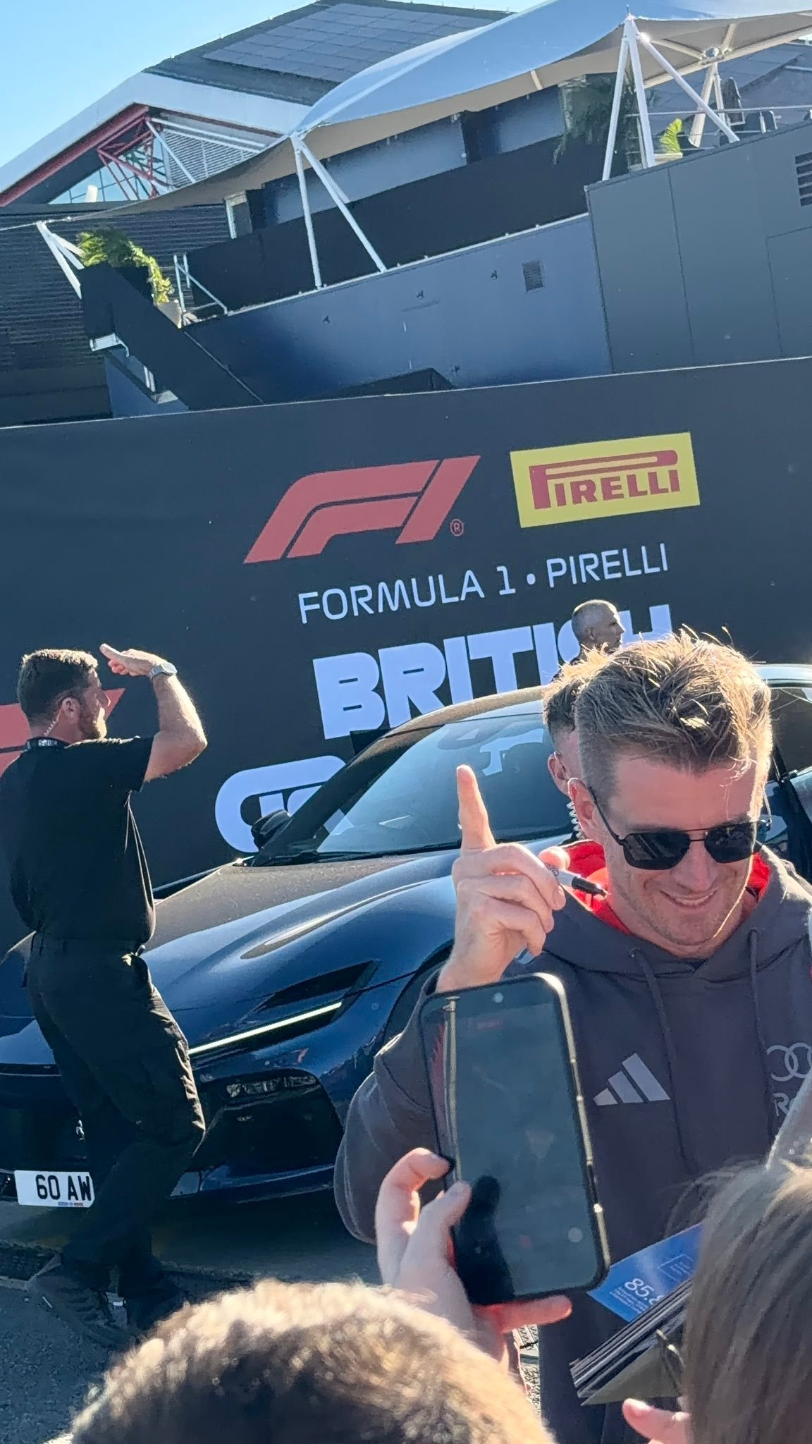 F12026F1英国大奖赛 猜猜看霍肯伯格说的什么