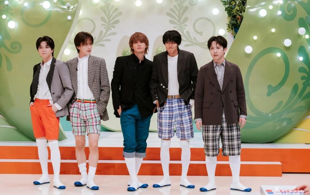 没见过M!LK穿白丝的有福了
盲猜是这个：
新企画【大人しりとり】子どもが知らな