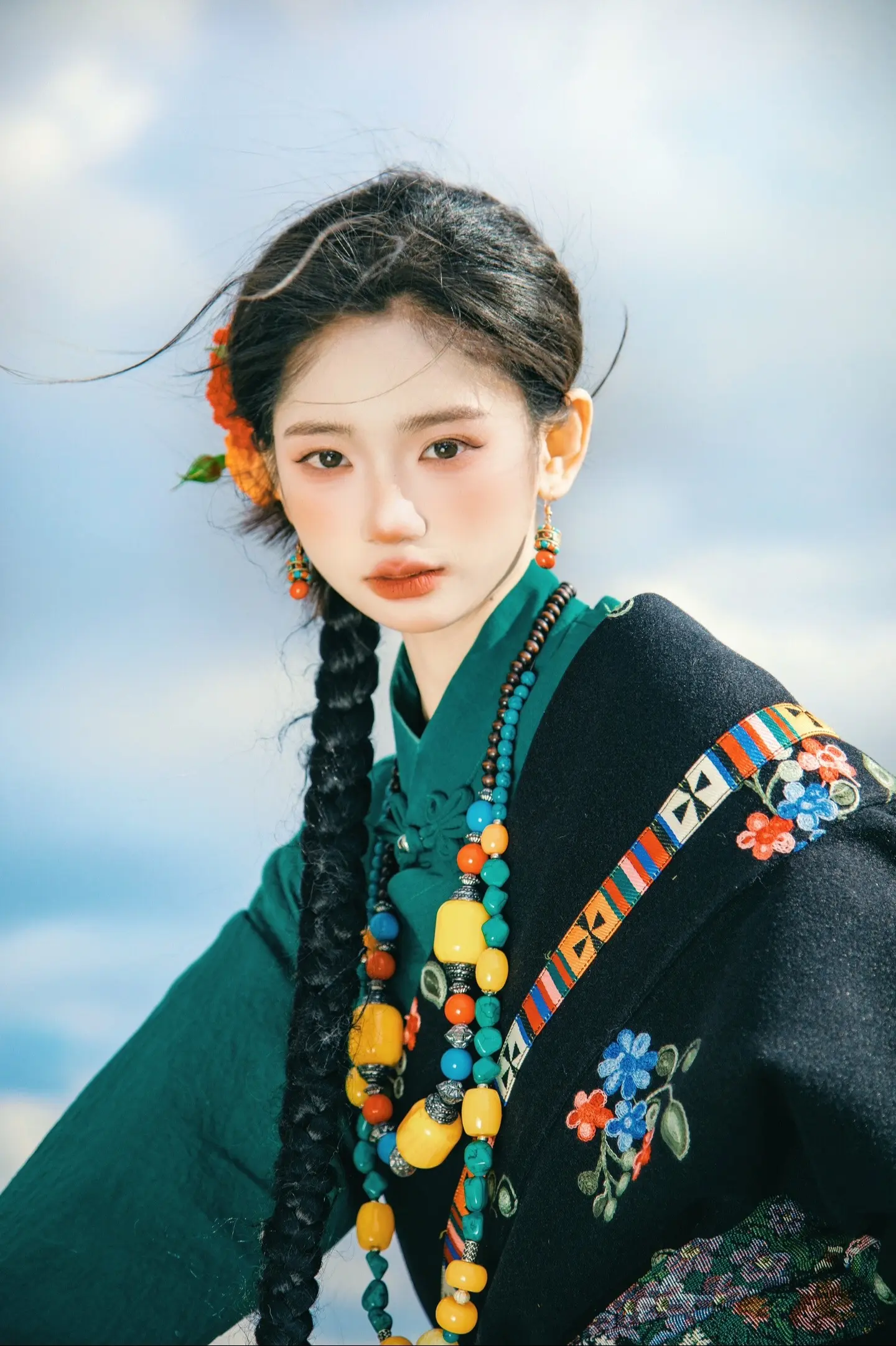 我出不去神山了 你带一支格桑花走吧。