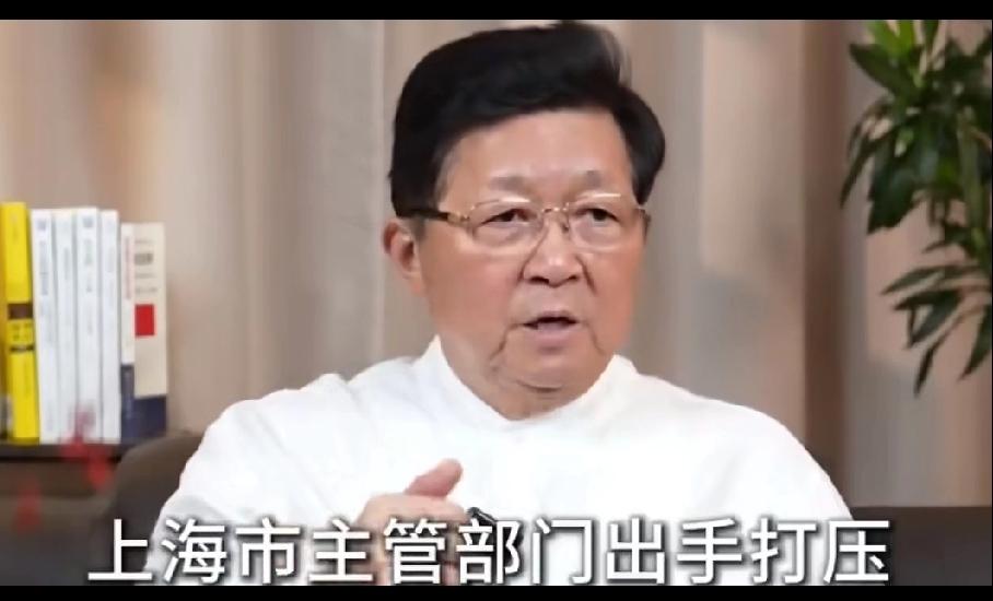 国家房改课题组组长孟晓苏说：还在唱衰楼市的人不是蠢就是坏