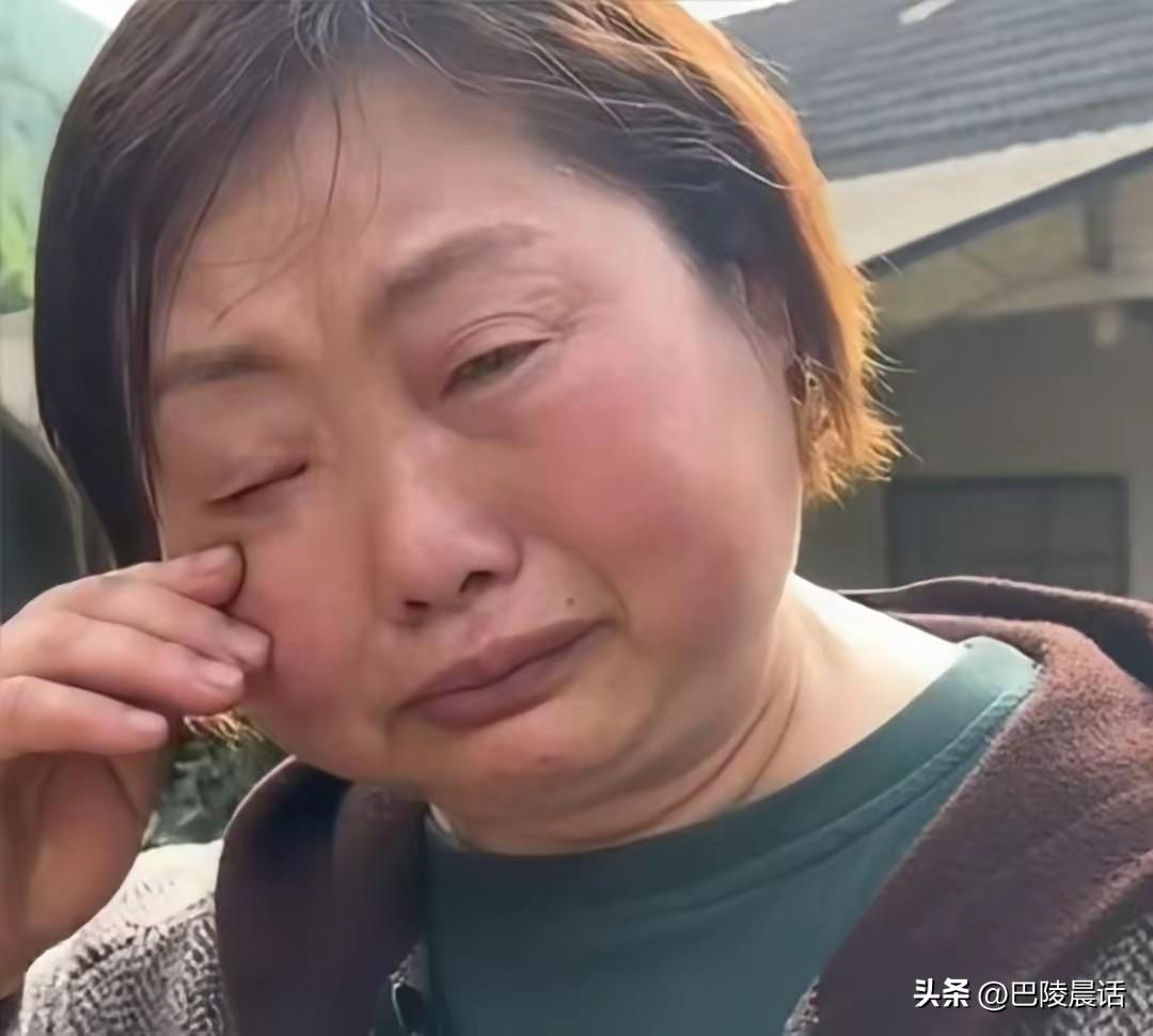 早晨起来刷到这条消息，我忍不住拍手称快！

新华社报道，网暴湖南省石门县忘我救灾