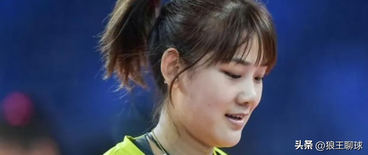 越南通信兵种女排将引进中国外援孙杰】
据《西贡解放报》消息，通信兵种队教练组刚刚