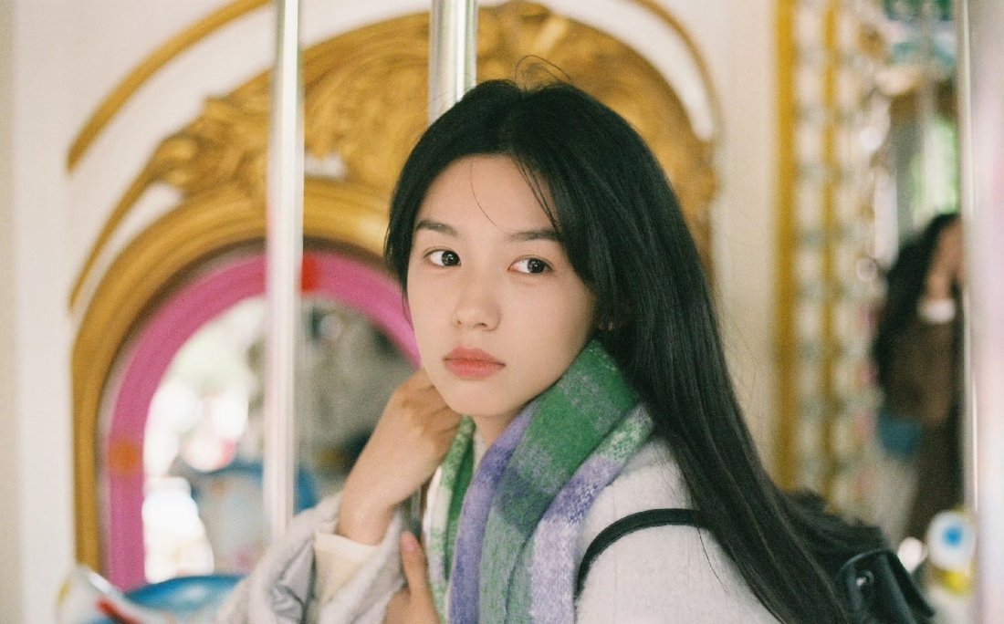 晓兰我也想和你一起去游乐园！！！好美好明媚周也你咋这么美