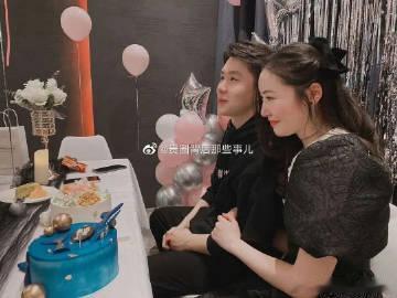 陈露发声引舆论反转曾经那么相爱的两个人非要弄成这样，真是唏嘘，有一句话说的是无论