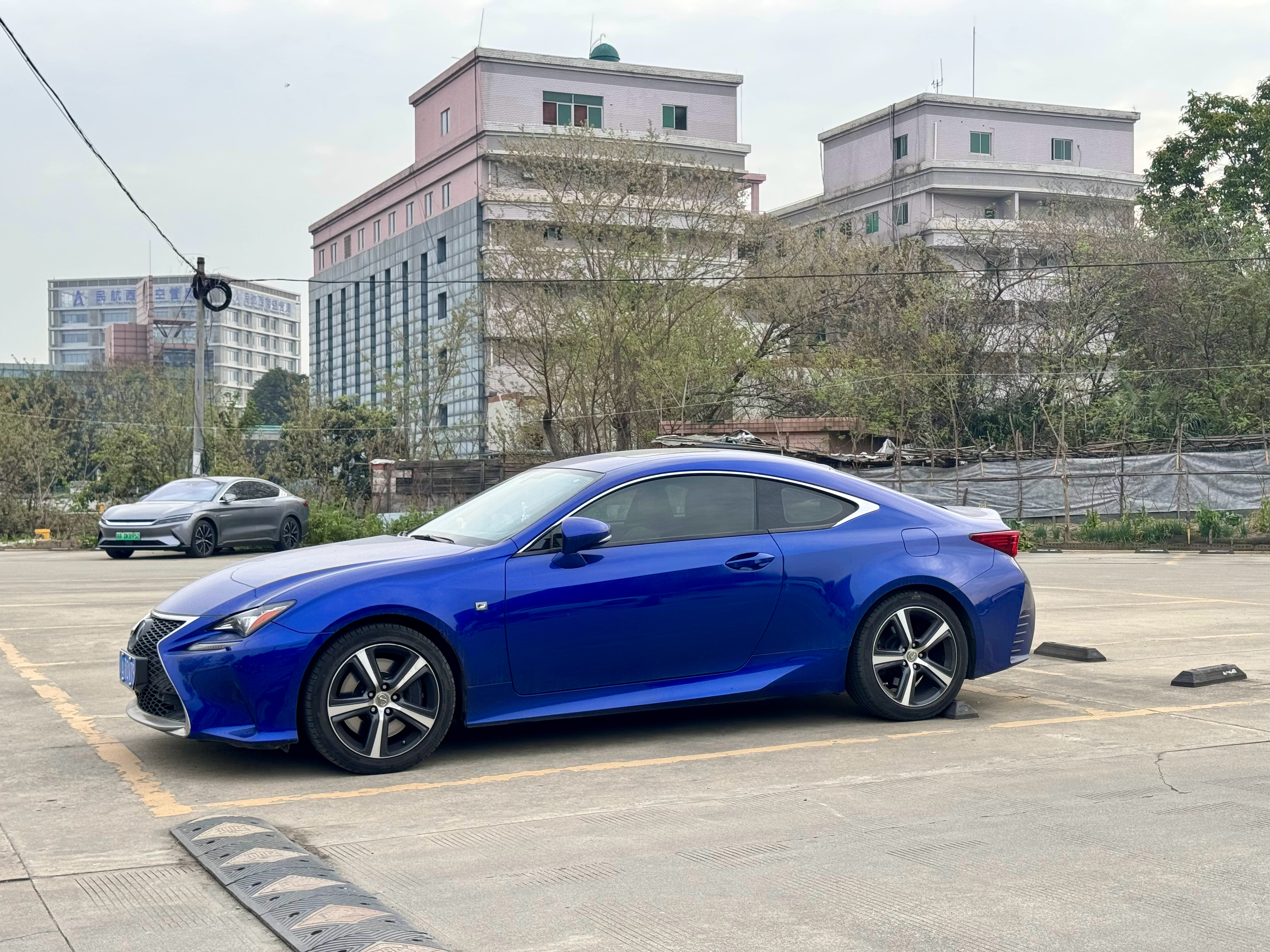 雷克萨斯RC，真漂亮！ ​​​