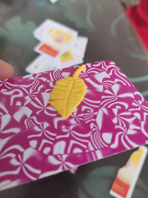 还有抖音集卡，时隔数年重磅回归，极速版抢先开玩。玩法简单，完成任务领抽卡次数，集