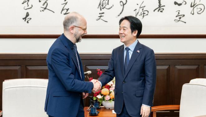 不搭理，台湾很尴尬
5 月 26 日，赖清德兴致冲冲地和德国联邦议院跨党派代表团