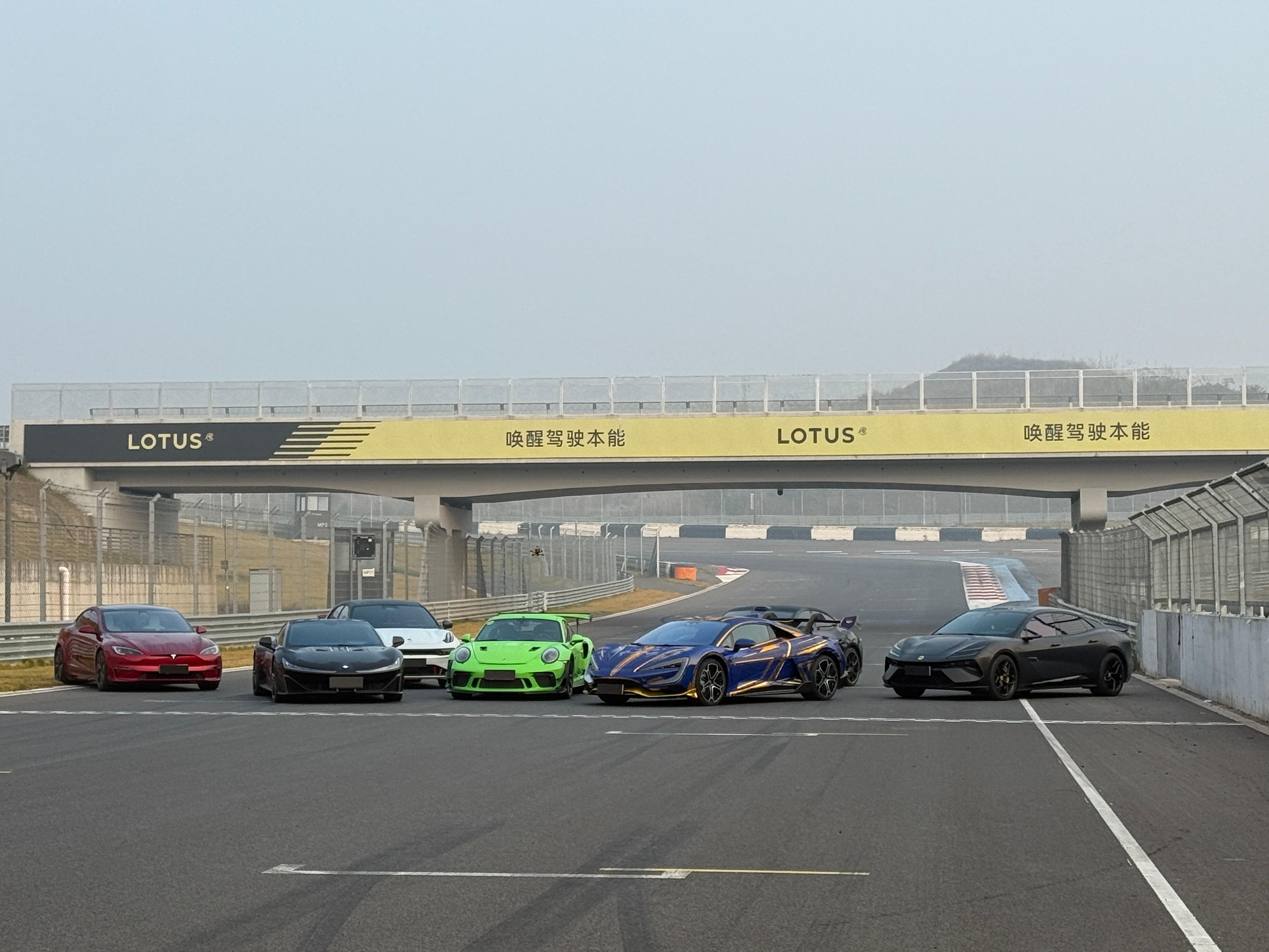 众星捧月？你最喜欢哪台？ 