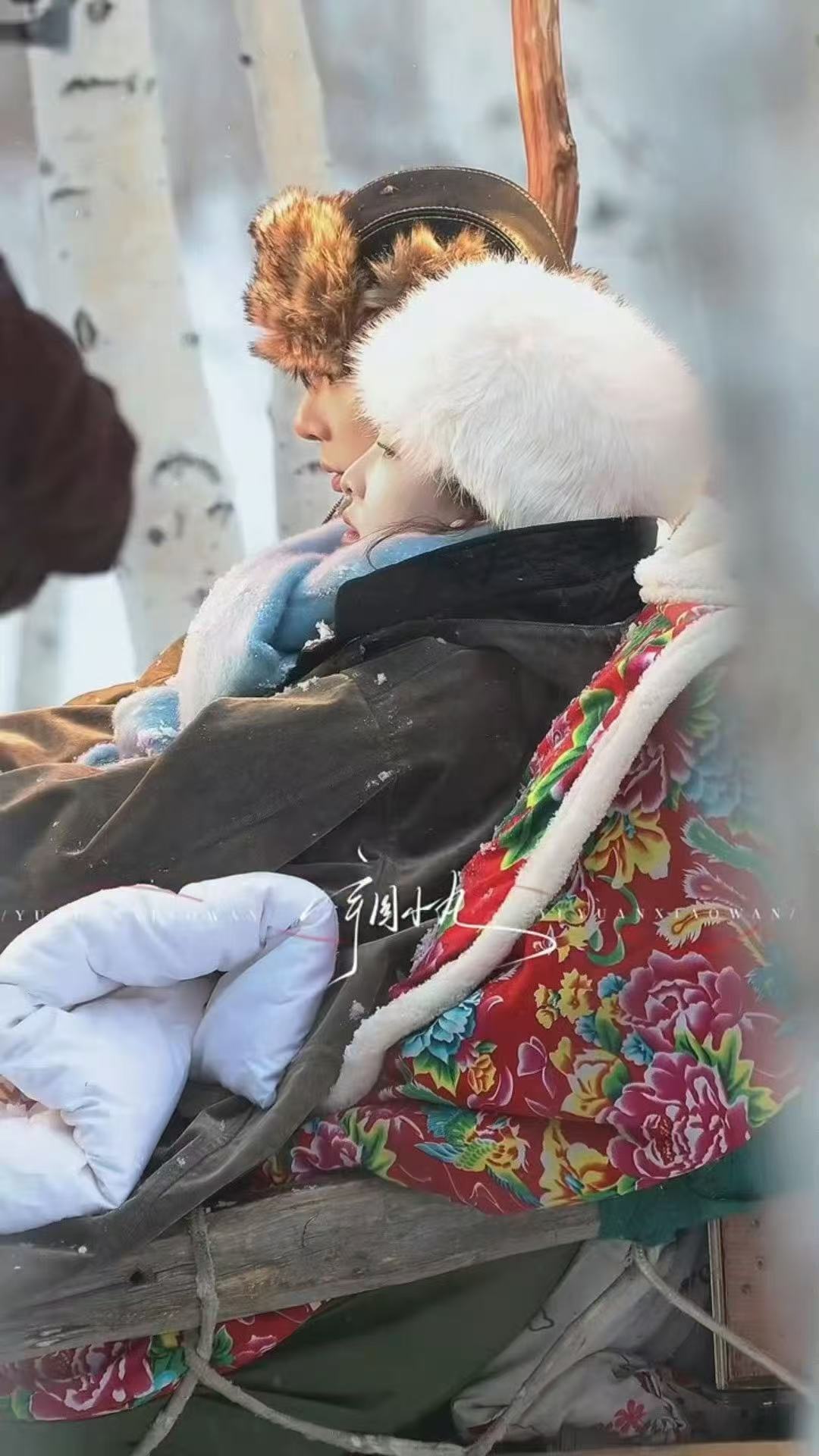 章若楠王安宇坐马拉车路透章若楠王安宇坐马拉车 章若楠王安宇坐马拉车路透 