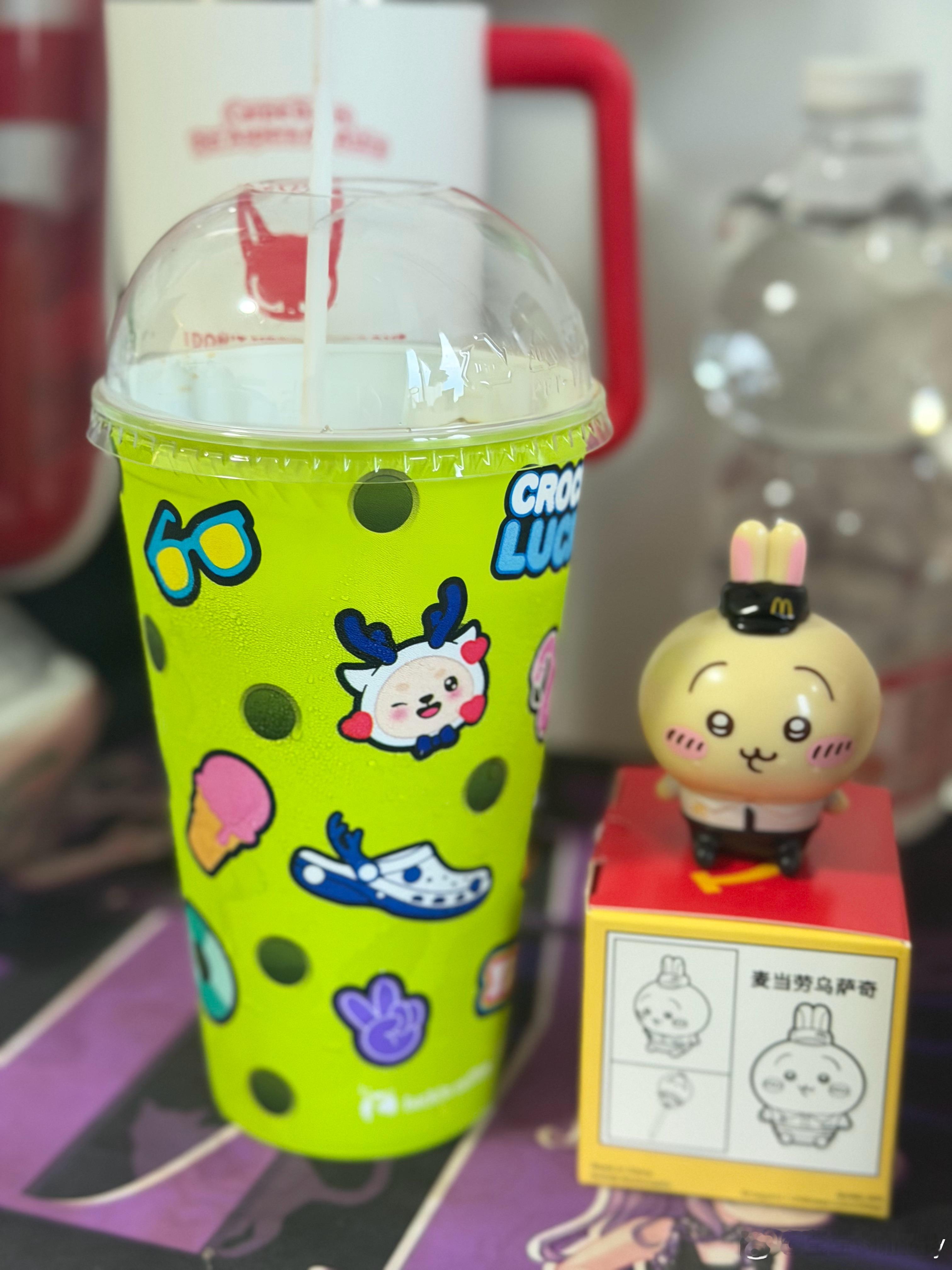 对于生活，要存有期冀，存有感恩之心，但不作非分之想。一个生日怎么过，其实并不重要