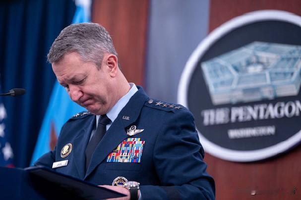 谈判桌上没捞着好处，美国又想发动战争
美国想在谈判桌上想榨取伊朗的利益，想让伊朗