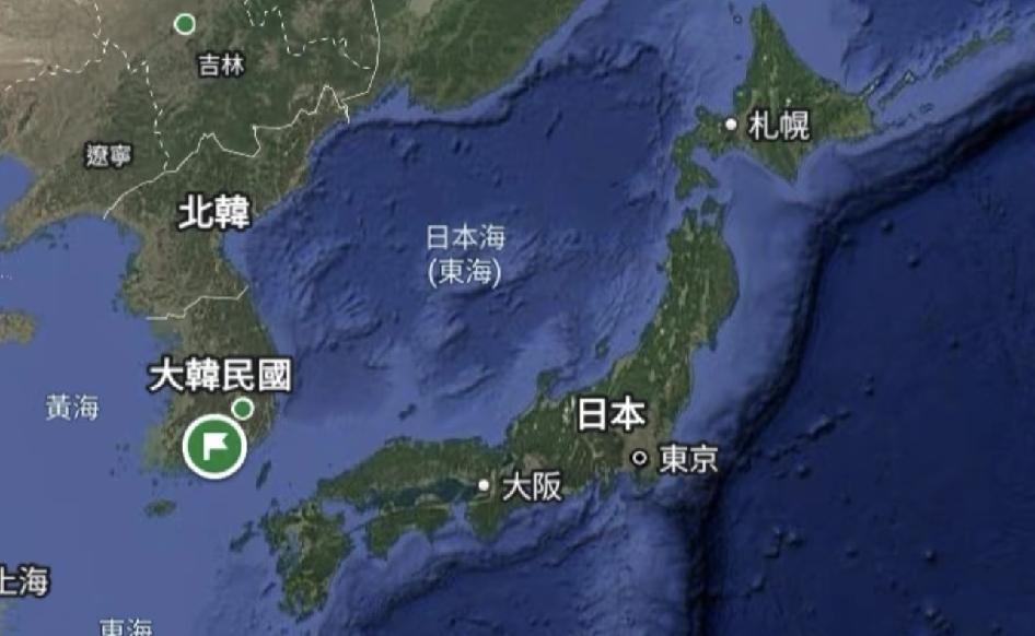 总是觉得英国比日本大

英国面积只有243,610 平方公里，但日本有377,9