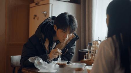 张婧仪周翊然焕羽同居戏家人们谁懂啊！青羽和明盛的同居日常我能反复刷！养啾啾的时候