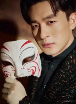 显而易见，孙艺洲之所以能够完美饰演知世郎一角，并非仅凭其演技精湛。而是他恰好处于