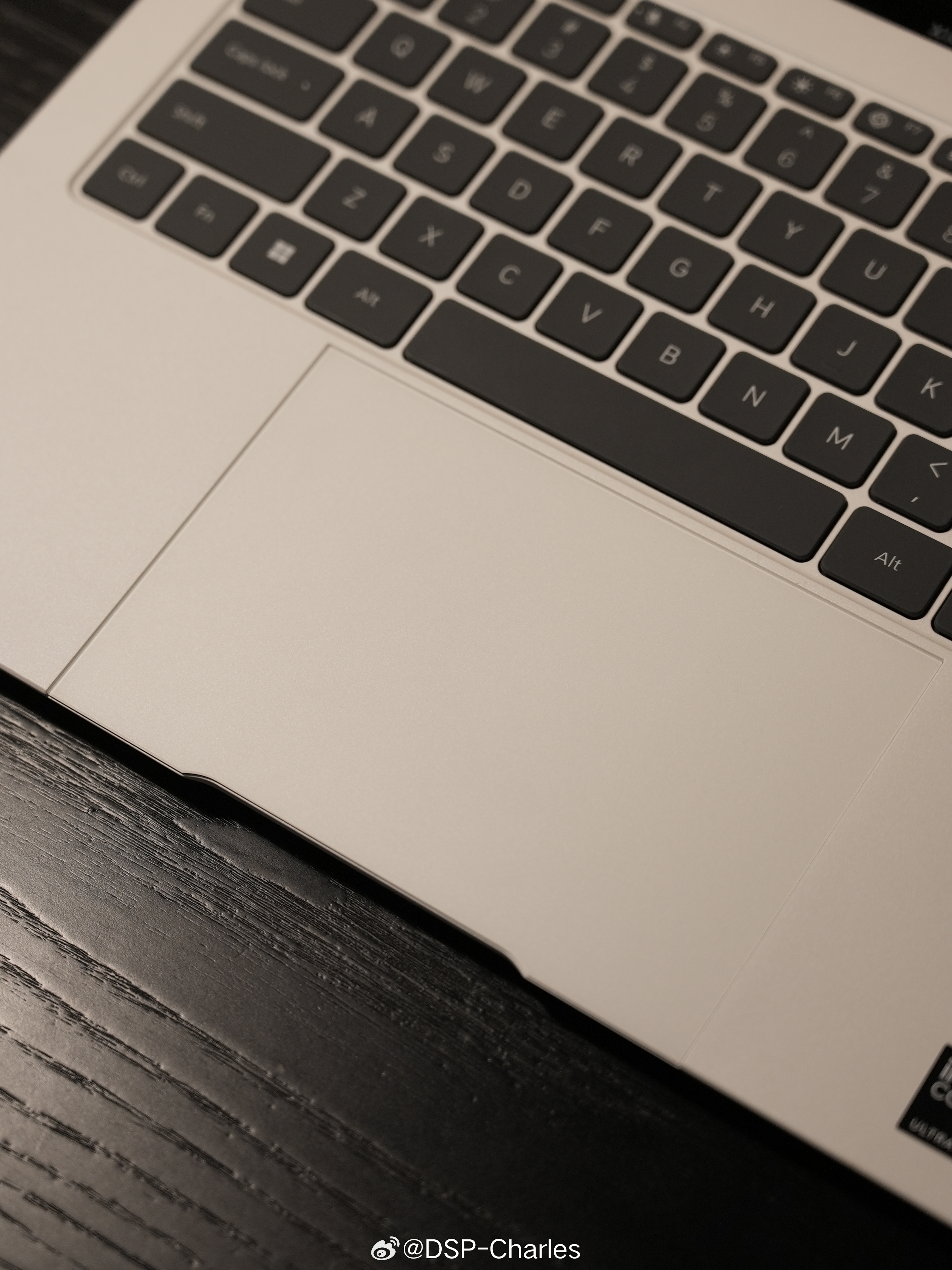 最近出差带的都是小米笔记本Pro14 高级感拉满了