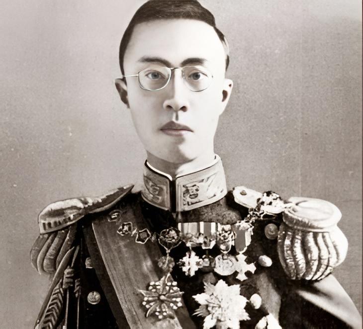 末代皇帝溥仪，一生无儿无女人尽皆知，这主要是因为早在年轻时，他已经丧失了生育能力