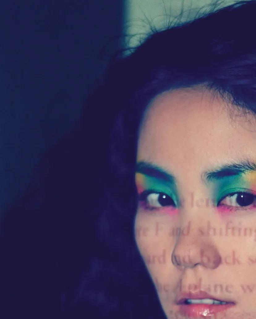 可能很难想象，在刚刚踏入21世纪的第一年，王菲就带来了一张注定要载入华语乐坛历史