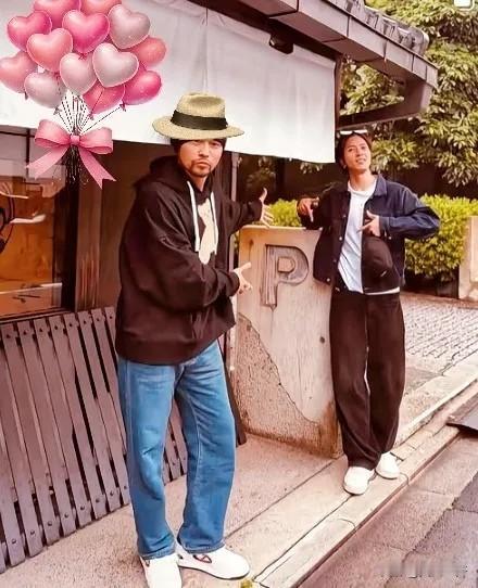 刚刚才知道
杜强失踪了
大家都在网上热搜他，原来……

杜强失踪上热搜，不是大家