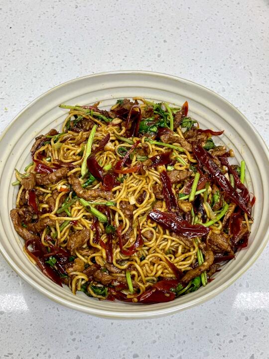 香迷糊的香辣肉丝炒面，附详细做法～