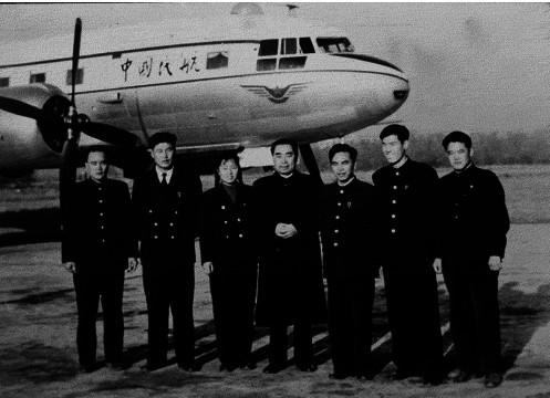 官僚主义的危害有多严重？差点导致机毁人亡！
1973 年 9 月 9日夜，一架载