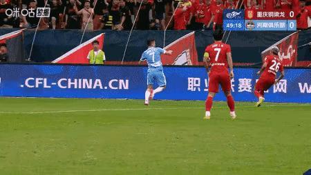 一场略有遗憾但能接受的平局
河南俱乐部彩陶坊队客场没能拿下主队重庆铜梁龙，双方1
