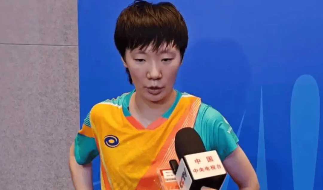 争议！全运会王曼昱4-3险胜，不和谐一幕：球迷一边倒加油至破音 这个比赛日，单打