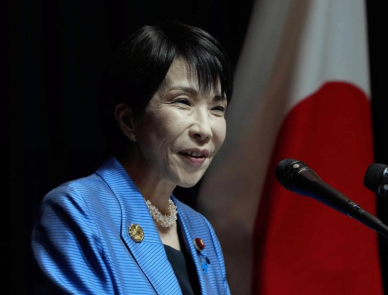 高市早苗彻底难堪了！ 

在特朗普专属座机奔赴北京前夕，日本首相高市早苗望眼欲穿