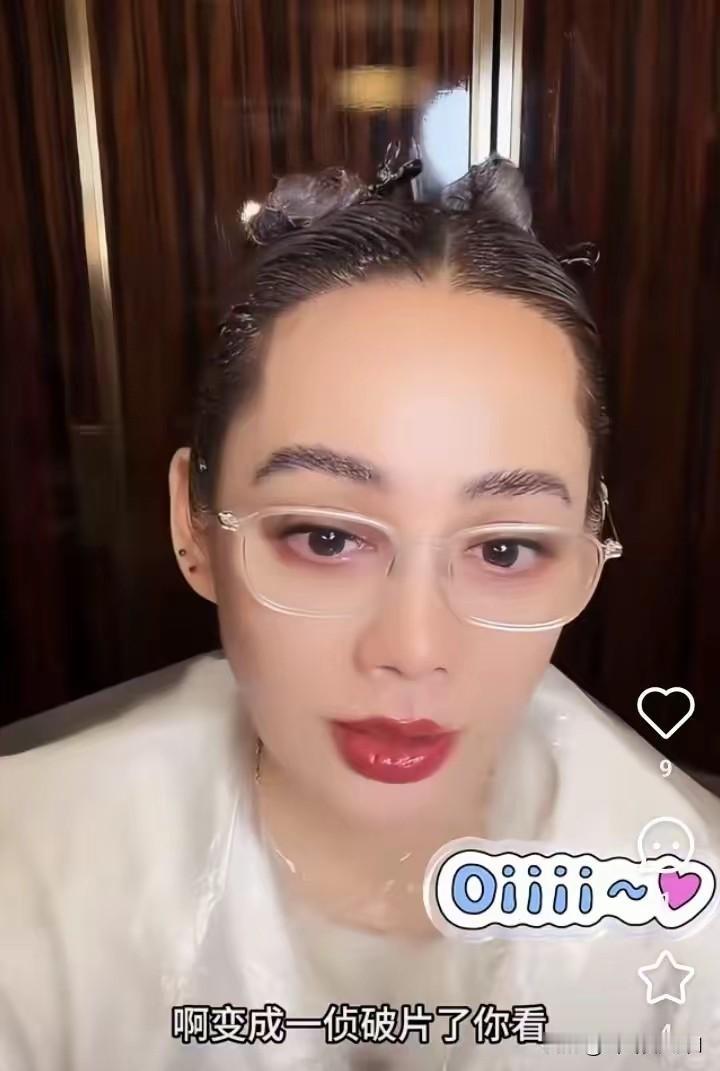 曝花少2没有母带了，整个节目最错就错在一开始导演组为了流量喊郑爽当导游，以及杨洋