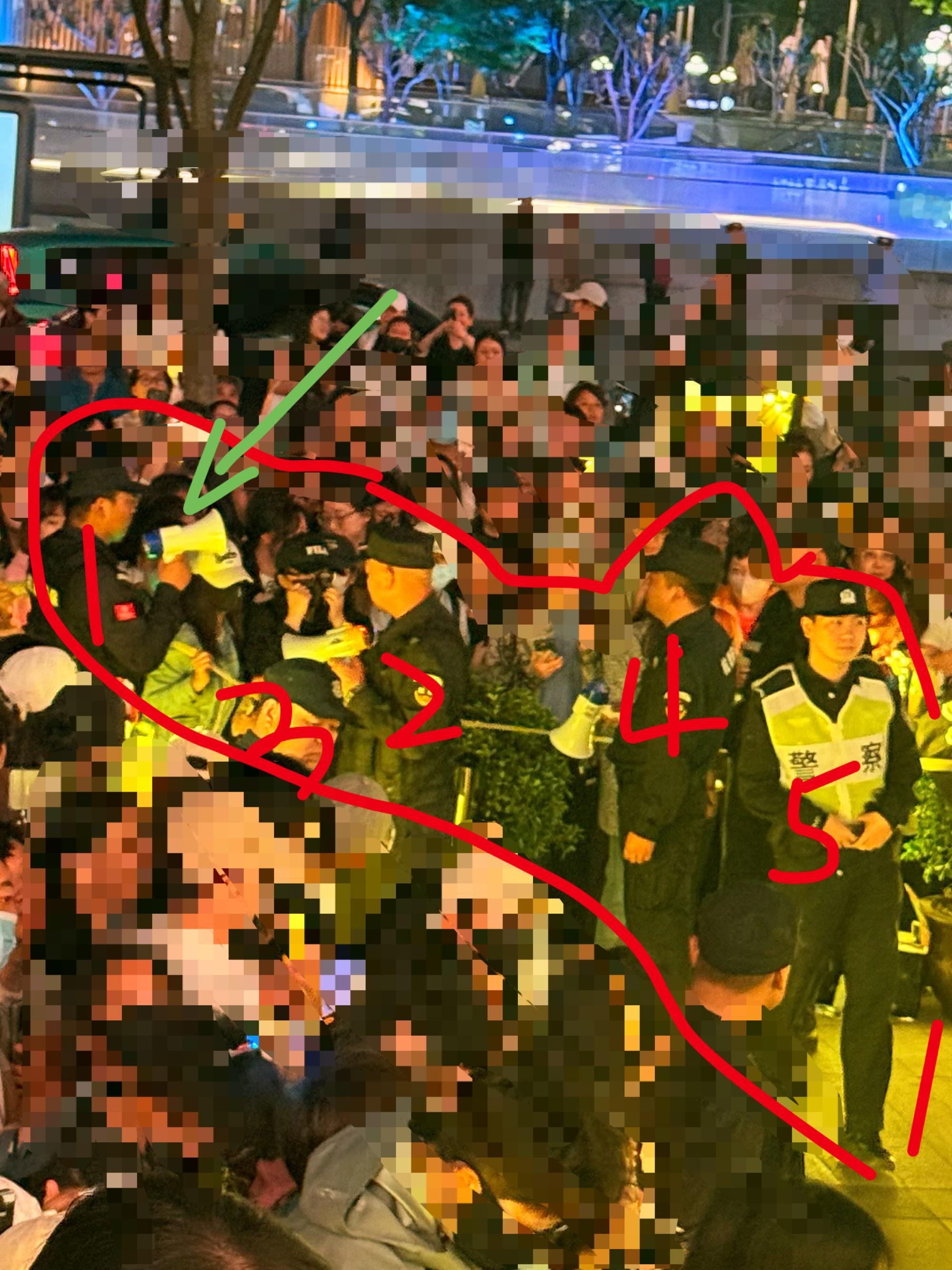 一个xxp就足以让所有保安大哥围过来维持秩序[拜拜][拜拜] ​​​