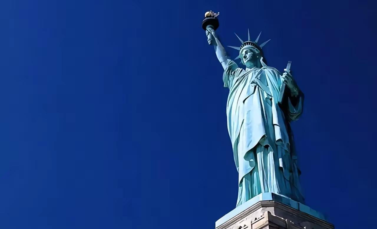 美国专家戳破台海真相：中国统一靠政治，美国干涉必殃及本土！
 
美国一专家说：中