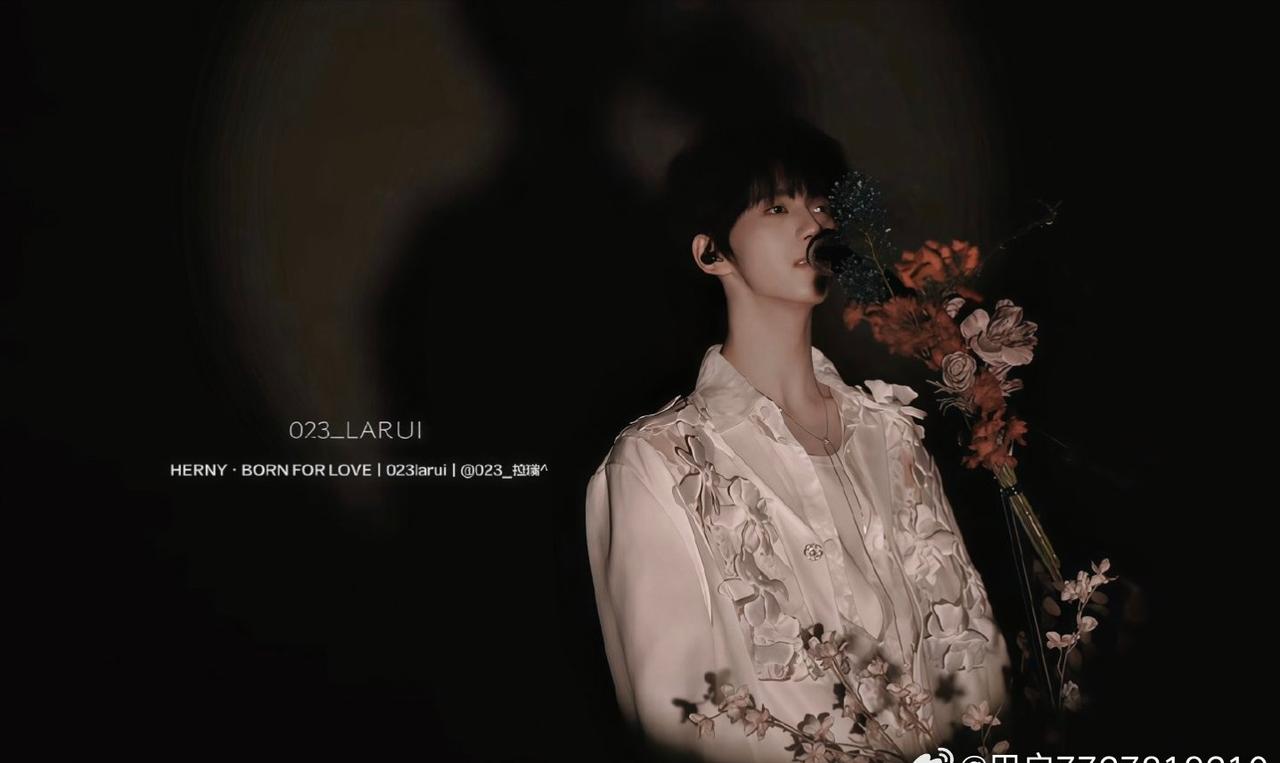 闪光时刻特别舞台超话星愿池 💚张函瑞 全能颜霸ace 💚张函瑞 四代第一主唱