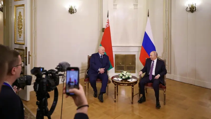 幂谈天下烽火问鼎计划 俄罗斯对外情报局：西方再次准备推翻卢卡申科俄罗斯对外情报局