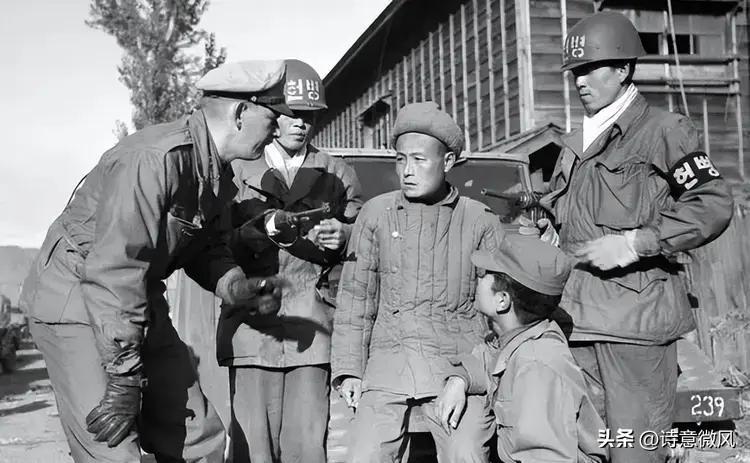 1954年，1.4万名志愿军战俘被运往台湾，蒋介石当晚安睡9小时，写下一句话，蒋