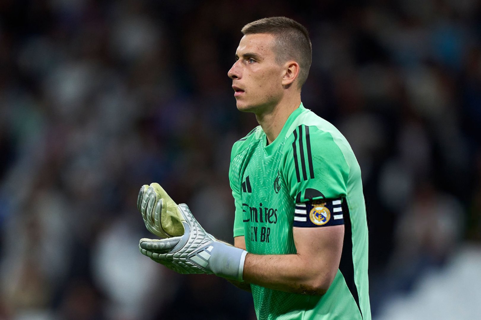 卢宁本赛季的联赛首次出场，佩戴上了队长袖标👏皇马3比2马竞