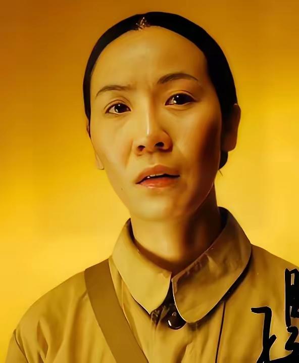 “中国最丑女演员”杨青，在北影面试时，被考官说长得丑，她以为没戏了，谁知考官接着