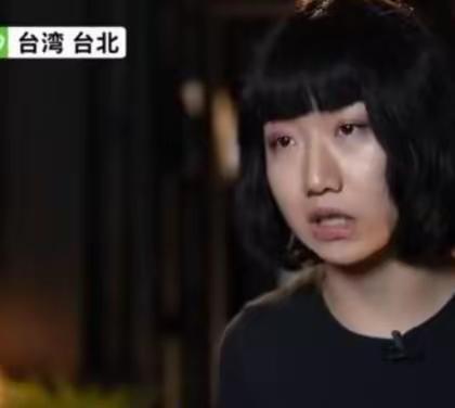 “反华妖女”！她为抹黑中国，连父母也不放过 ，结果在澳洲组织反华游行时，被当地警