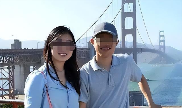 清华博士从8000米高空跳机自杀
父母拒绝收尸：就让他死在美国
说起这位李明啊，