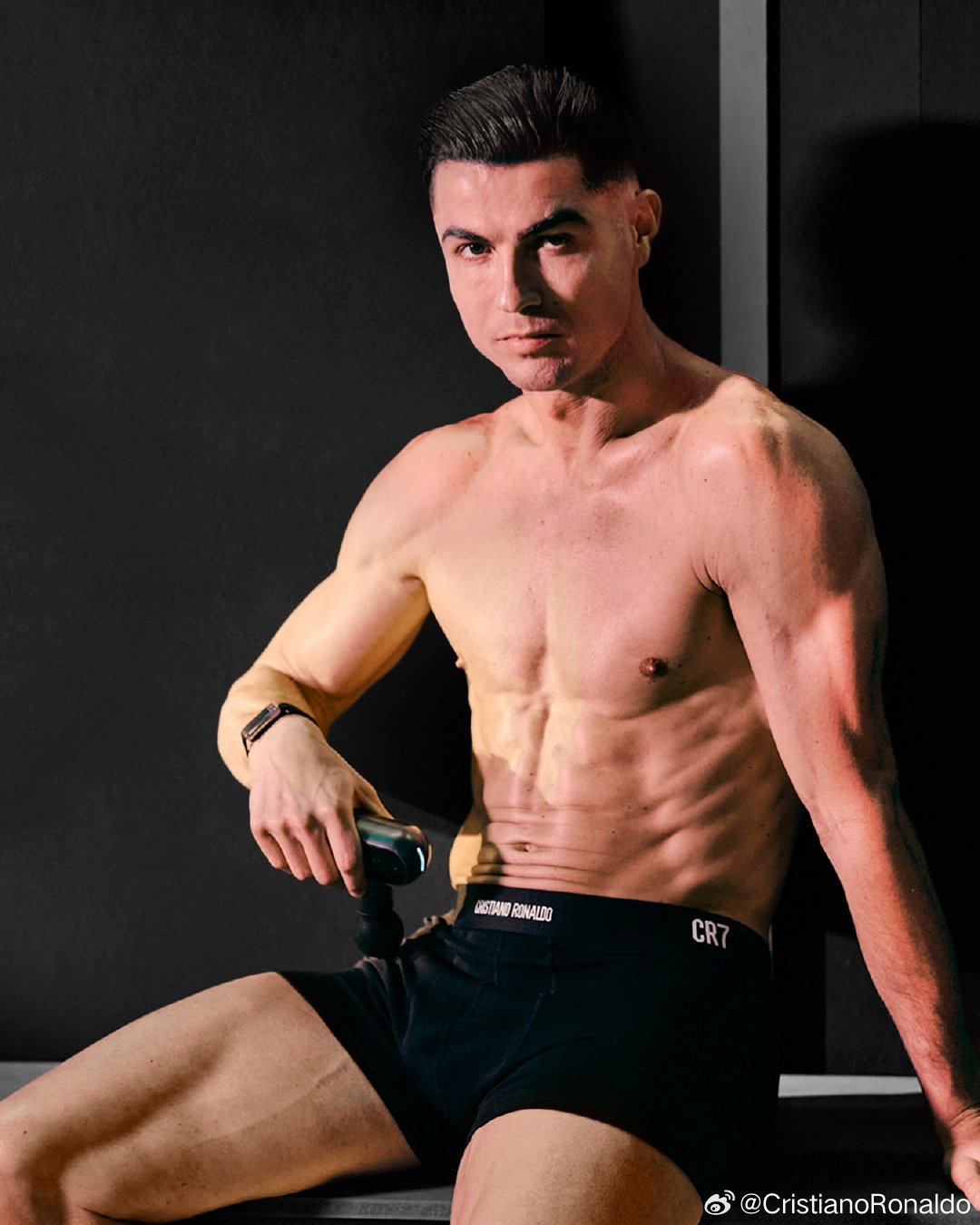 常青状态没有偶然。全靠每一天训练后扎实的恢复。这不是秘密，这是我的日常。Long