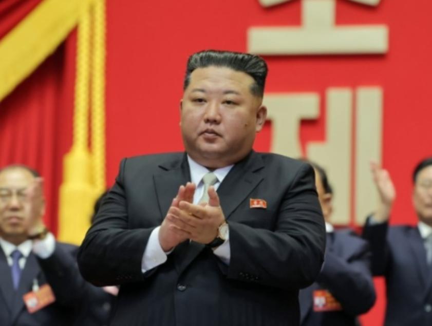 金正恩公开定性美国：恐怖主义国家。

朝中社今天（3月24日）发布消息称，朝鲜领