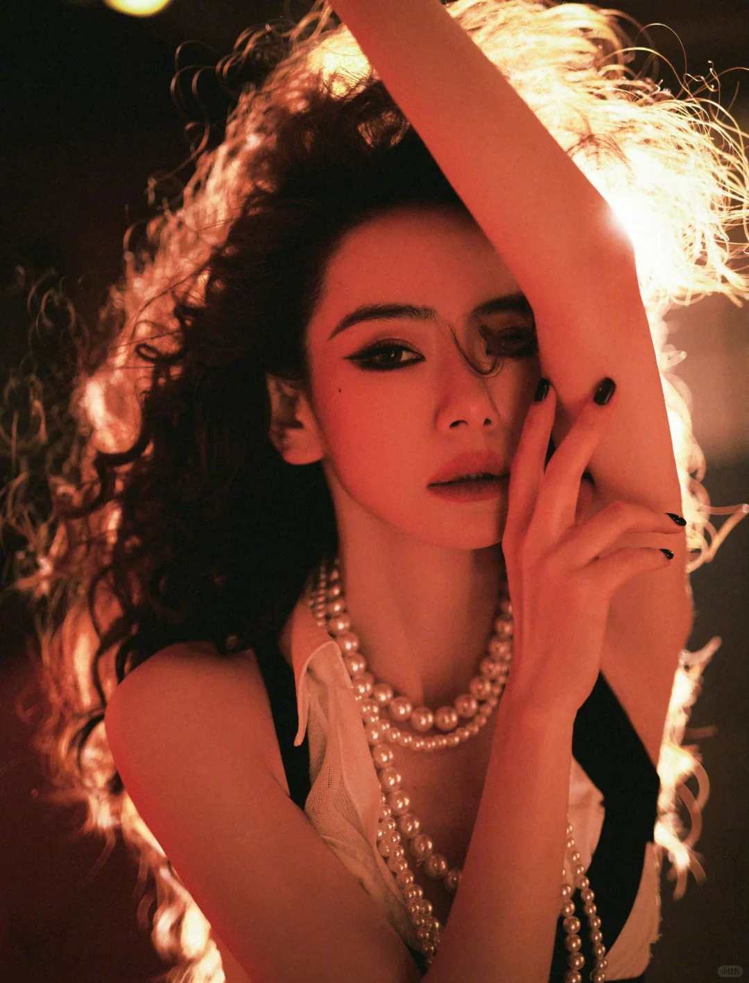 为戚薇化的古堡大女主妆 浪姐五公
