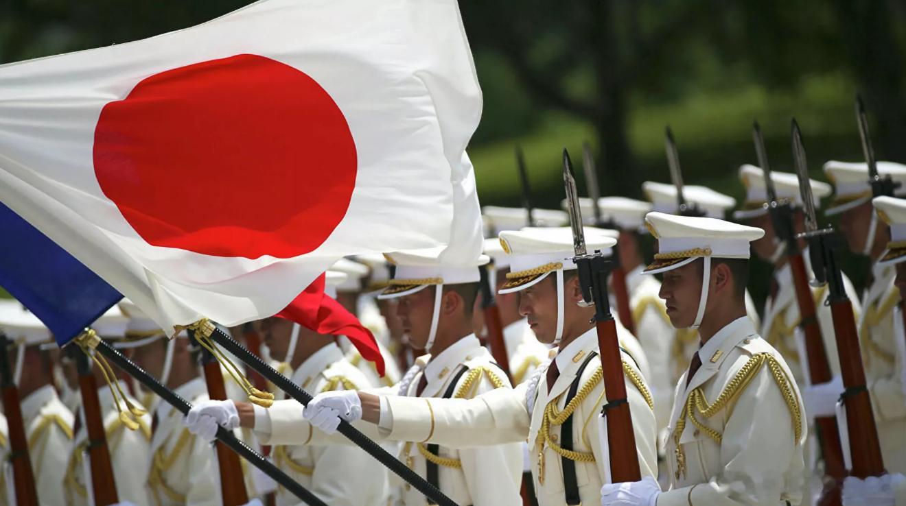 日本“新型军国主义”的军事威胁集中在三点：近年来，日本军国主义复活，特别是高市早