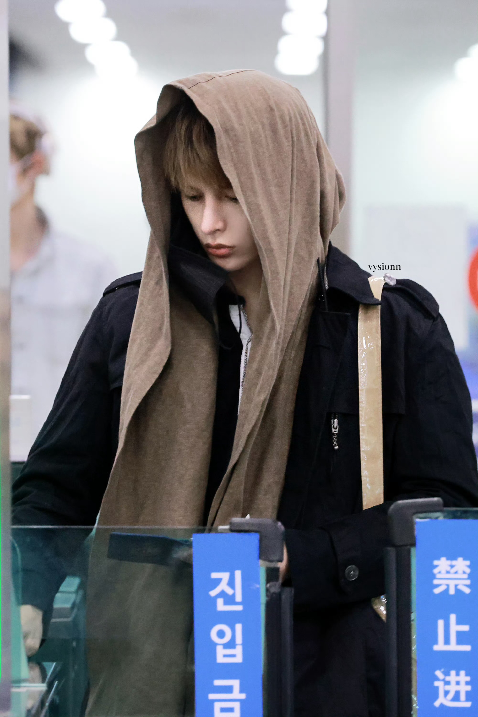 赵雨凡JAMES 🦅赵雨凡 天啊，好漂亮啊😳（赵雨凡什么时候可以有个兜帽装造