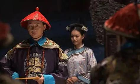 1799年的正月，乾隆皇帝在紫禁城走完了他88年的漫长一生。 
 
这位统治大清