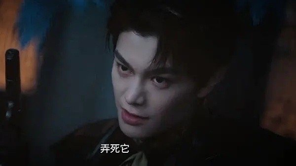 丁禹兮演戏为何总是抬不起头，为了掩盖颌面部的缺陷吧[思考] ​​​