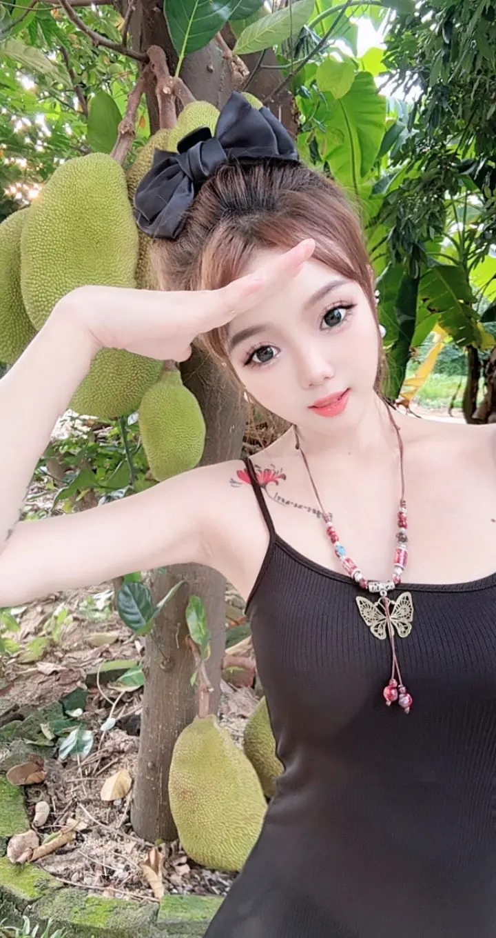 你是否还记得你前世对我的恩情，你为我挡下了鲁班的钉啊，包相爷的照妖镜…