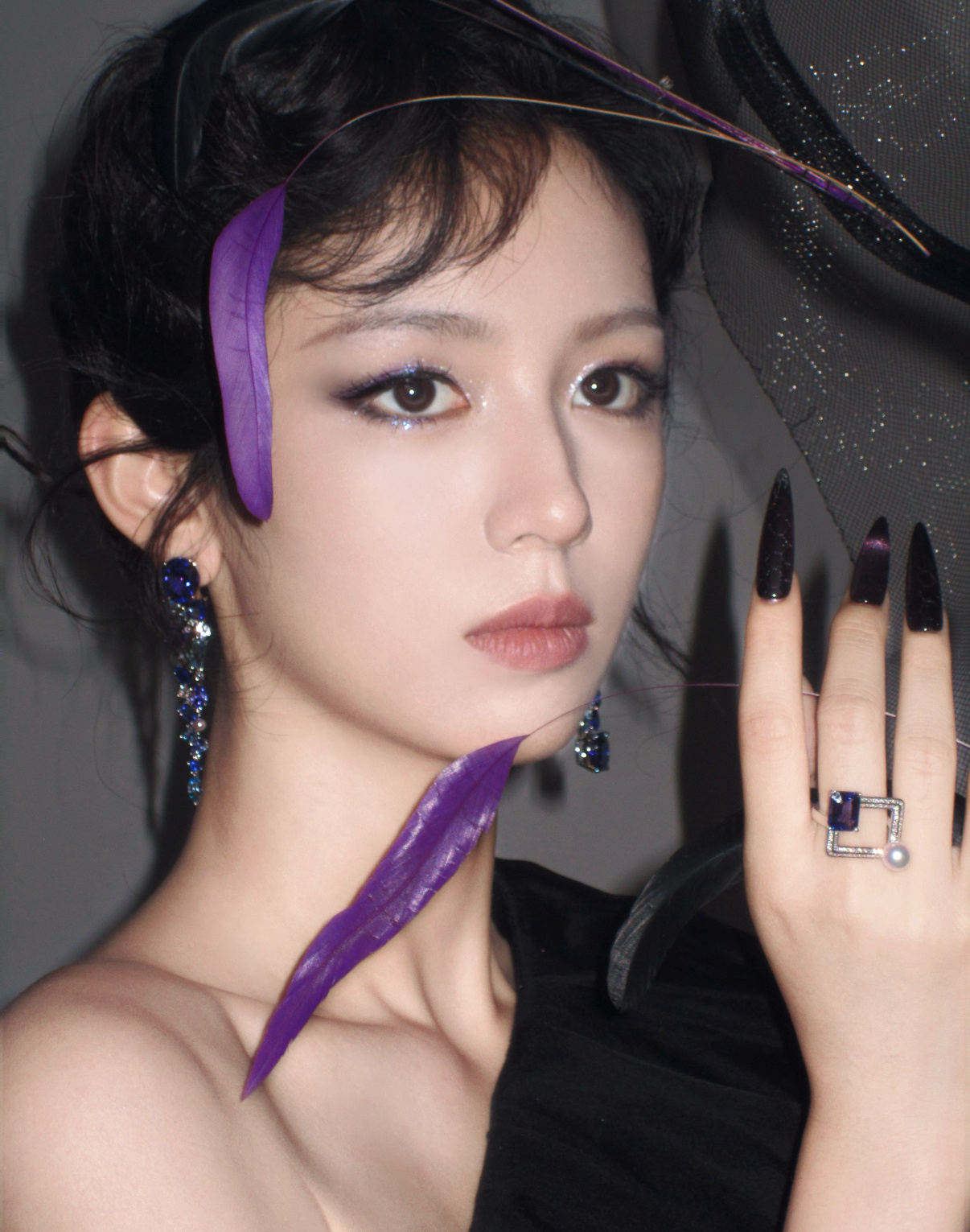 橘子夜聊 女明星们的纯“御”烟熏妆，你pick哪个 