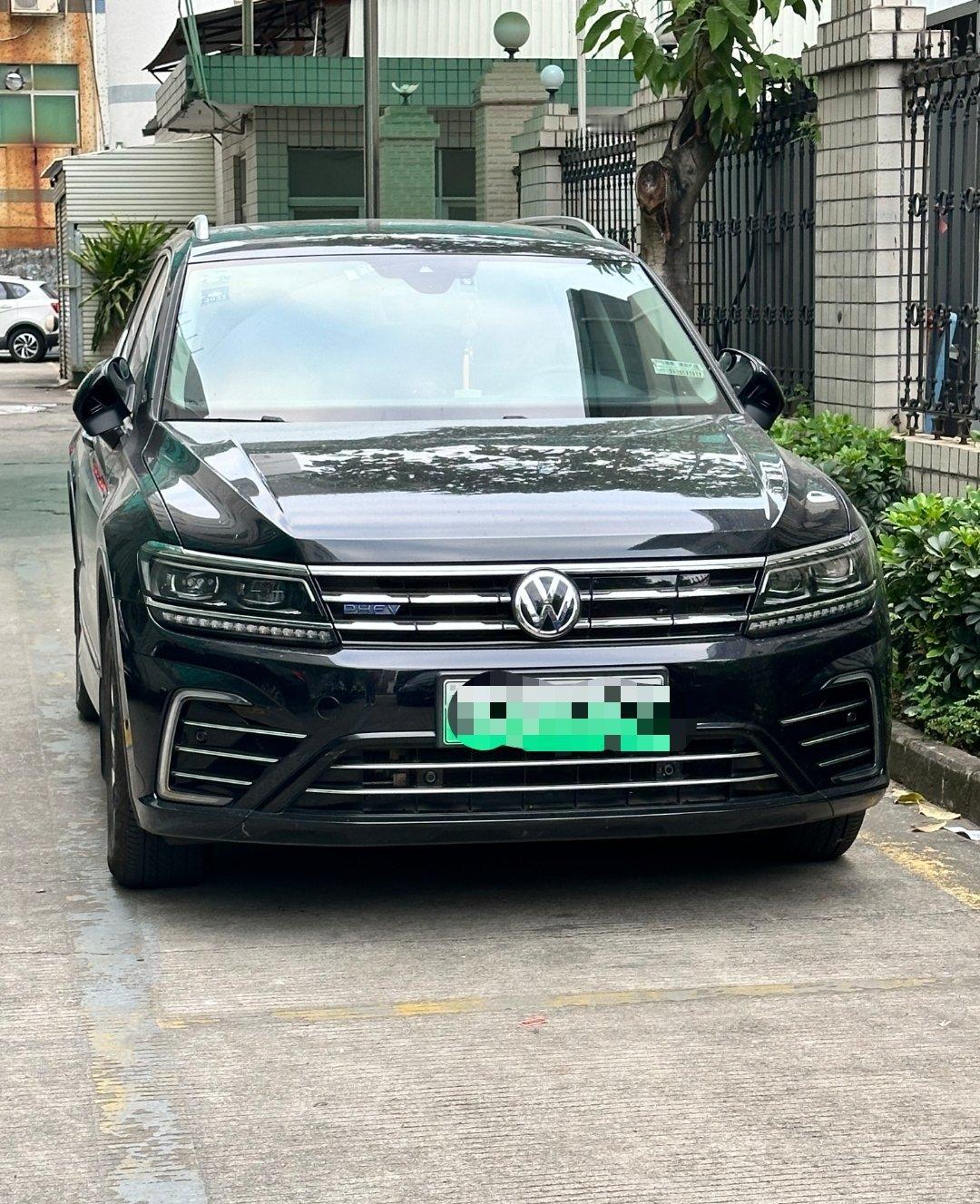 华聊车事这一代的途观L是我觉得颜值最耐看的，也非常符合国人对于大众汽车四平八稳的