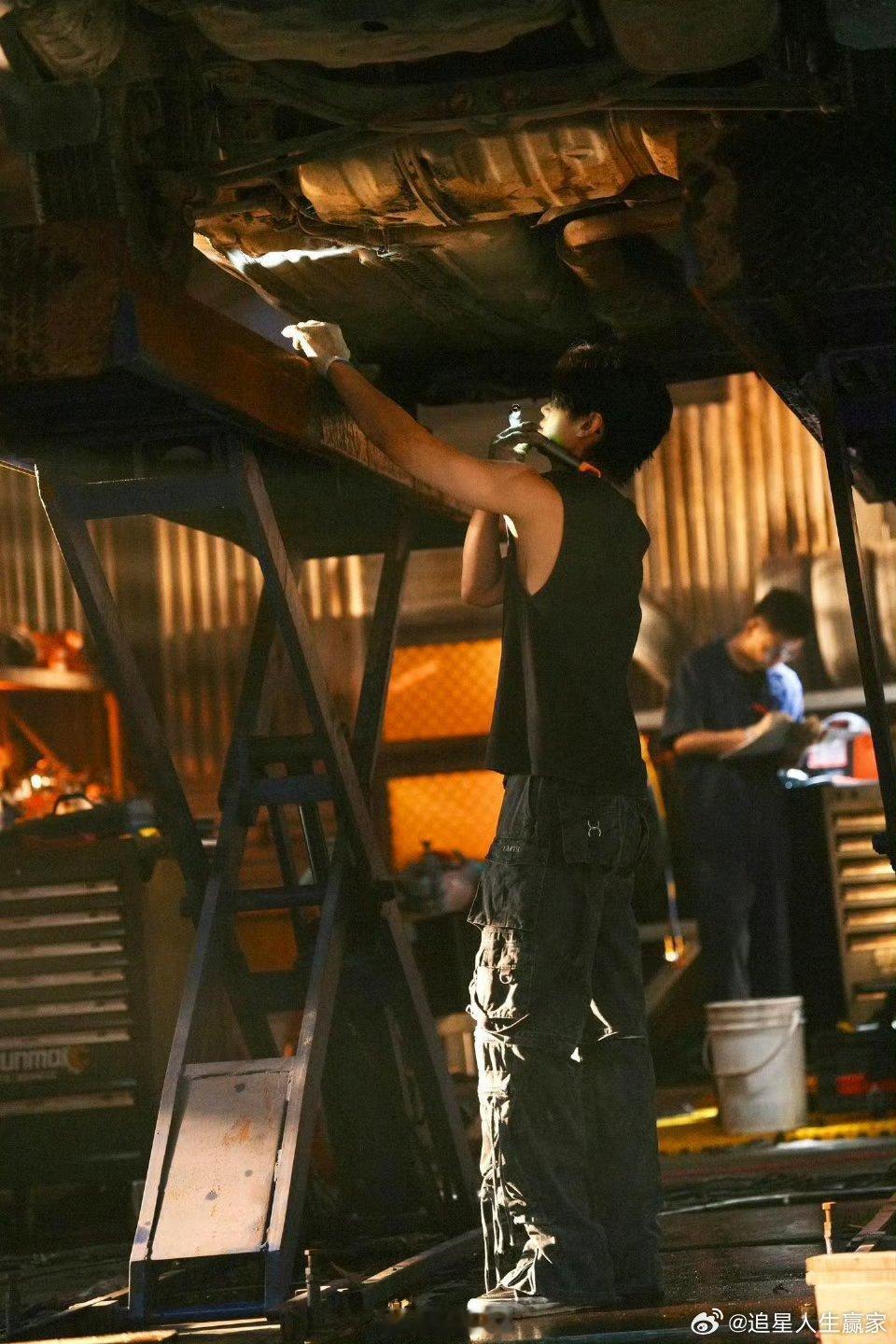 何与多多演现代剧好吗好的痞帅风是哥哥的统治区 