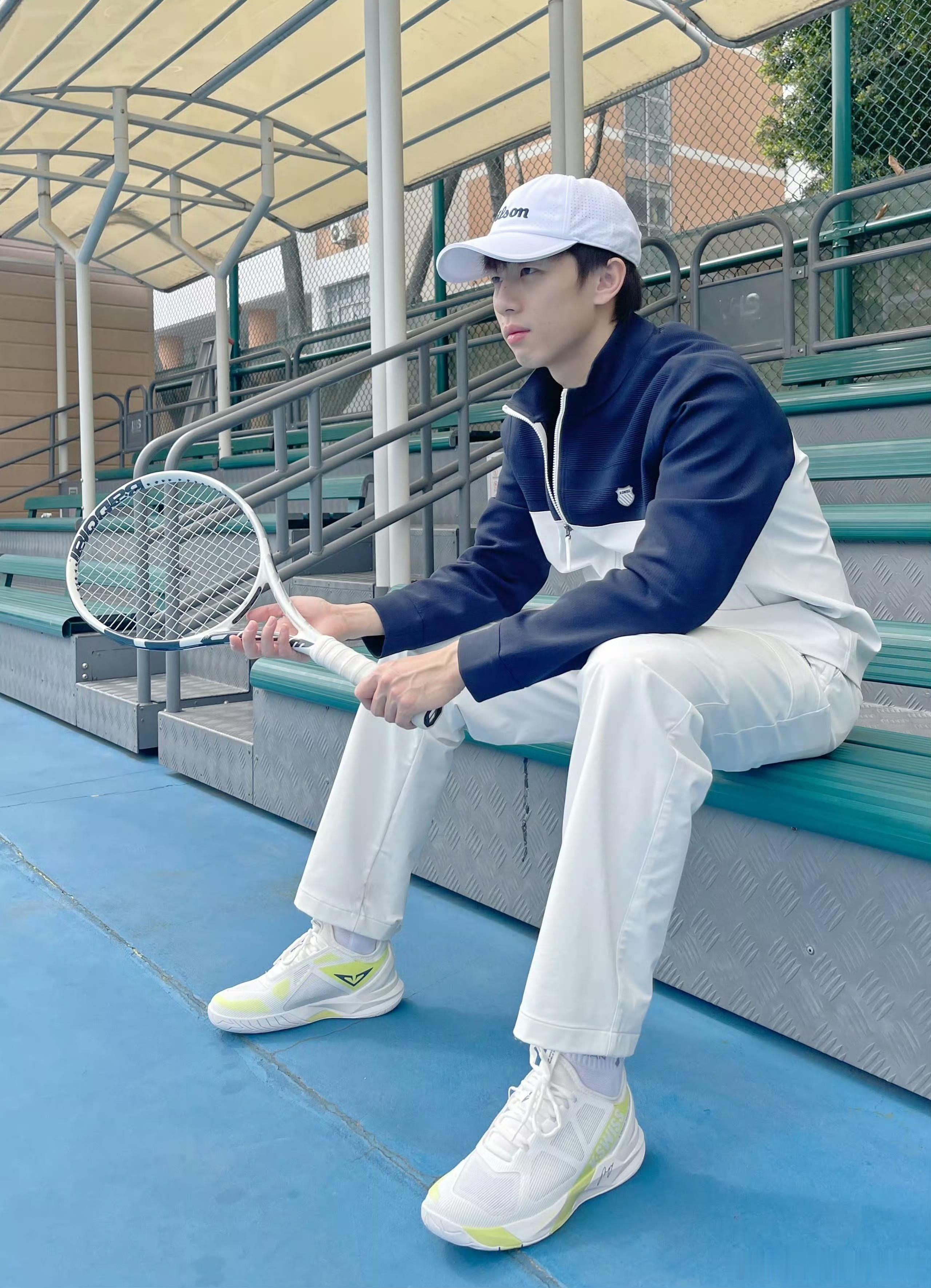 打网球的vlog应该安排一下了